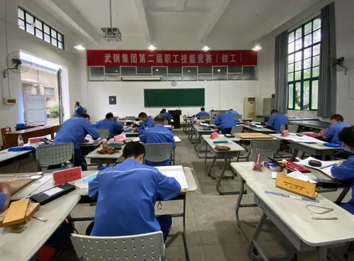 匠心筑梦精技强企——公司第二届职工技能大赛钳工、天车工比赛火热开赛