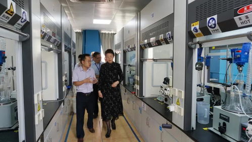 交流提升 联动发展 中涂协孙莲英会长莅临巴德富集团考察技术服务